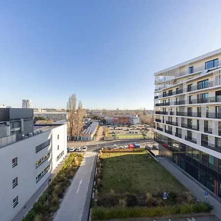 Design - Pristavna, & Parking Lejlighed