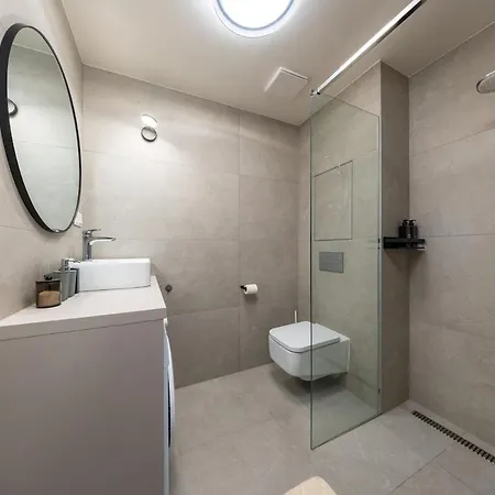 Design - Pristavna, & Parking Apartamento