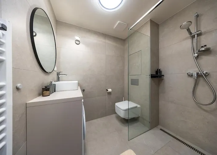 Design - Pristavna, & Parking Apartamento