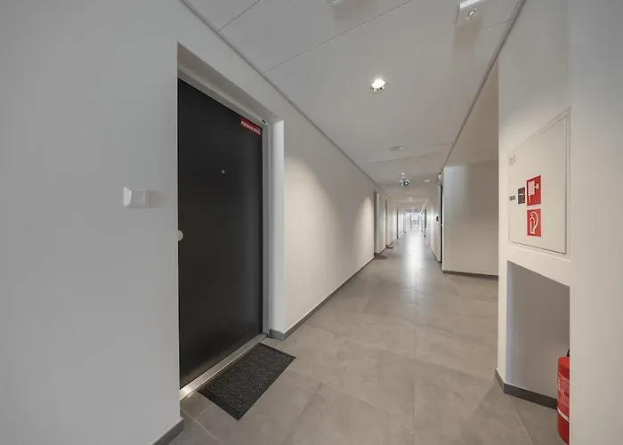 Design - Pristavna, & Parking Апартаменти *